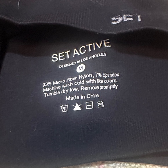 SET Active Ribbed V Neck Tank / Sports Bra - Picture 3 of 3